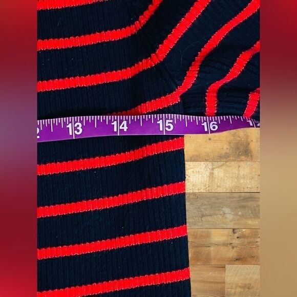 Lauren Ralph Lauren Women’s Size Large Navy & Red Striped Sweater • Relaxed Fit - Picture 10 of 16